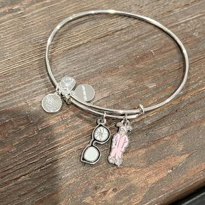 A Christmas story Alex and ani